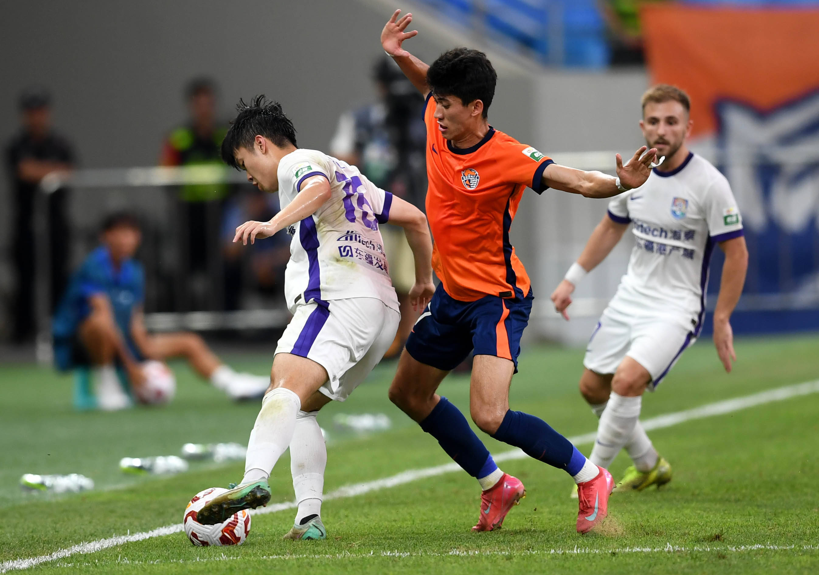 通过快速的 通过快速的