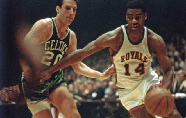 端也展现出 端也展现出